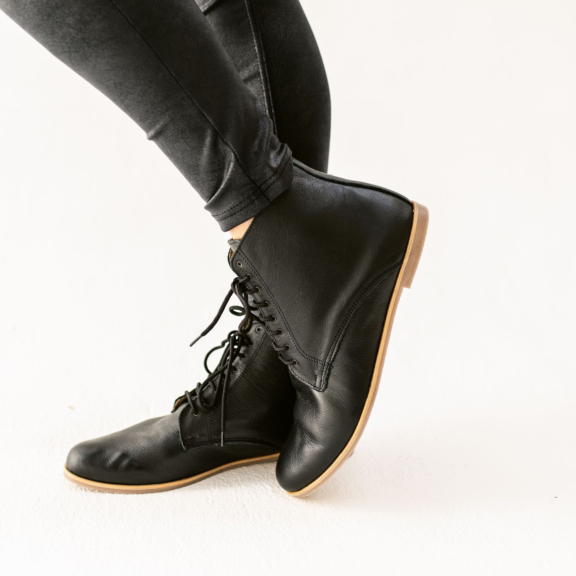 Jo Black - Image 6